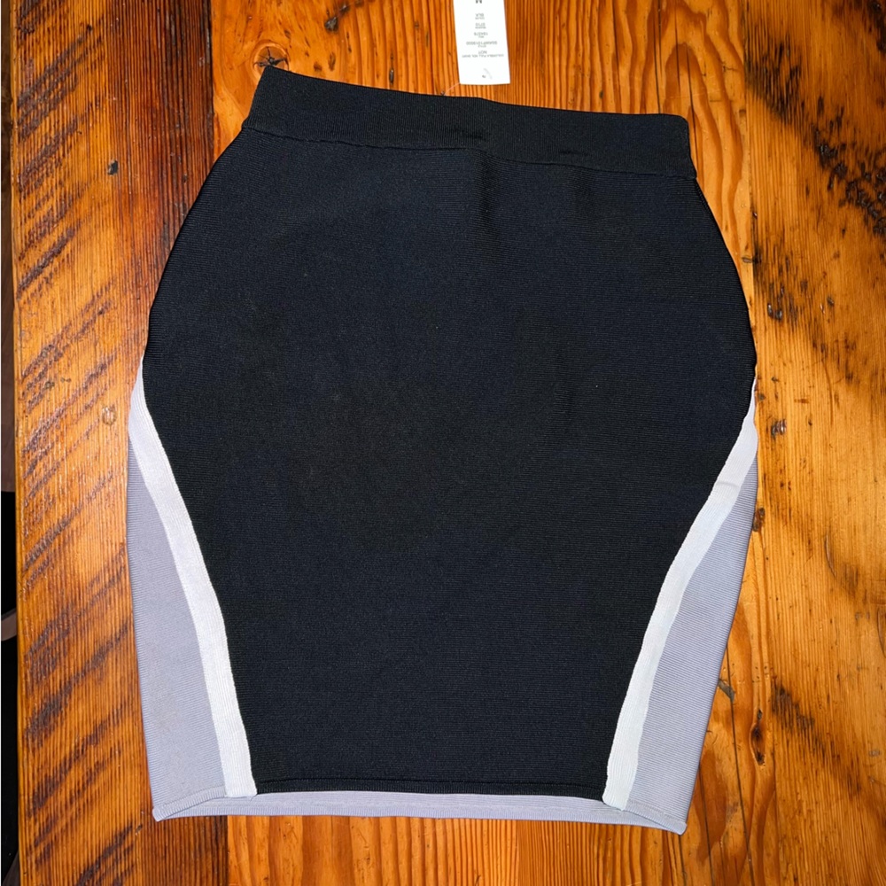 bebe Black and Gray Mini Skirt